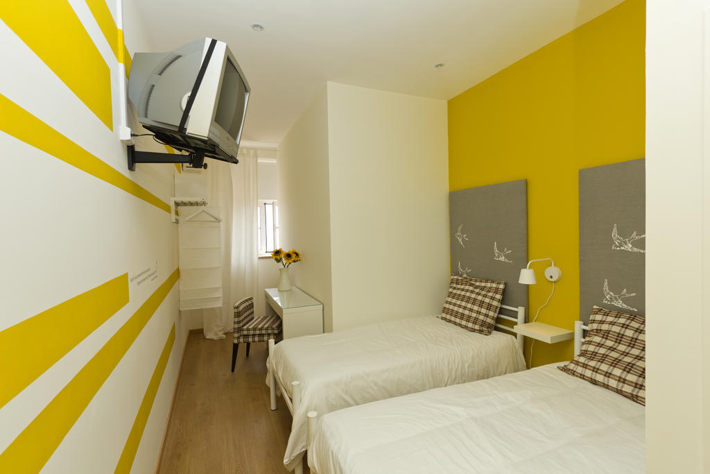 Turismo Do Seculo Hotell Estoril Rom bilde A room at the hotel